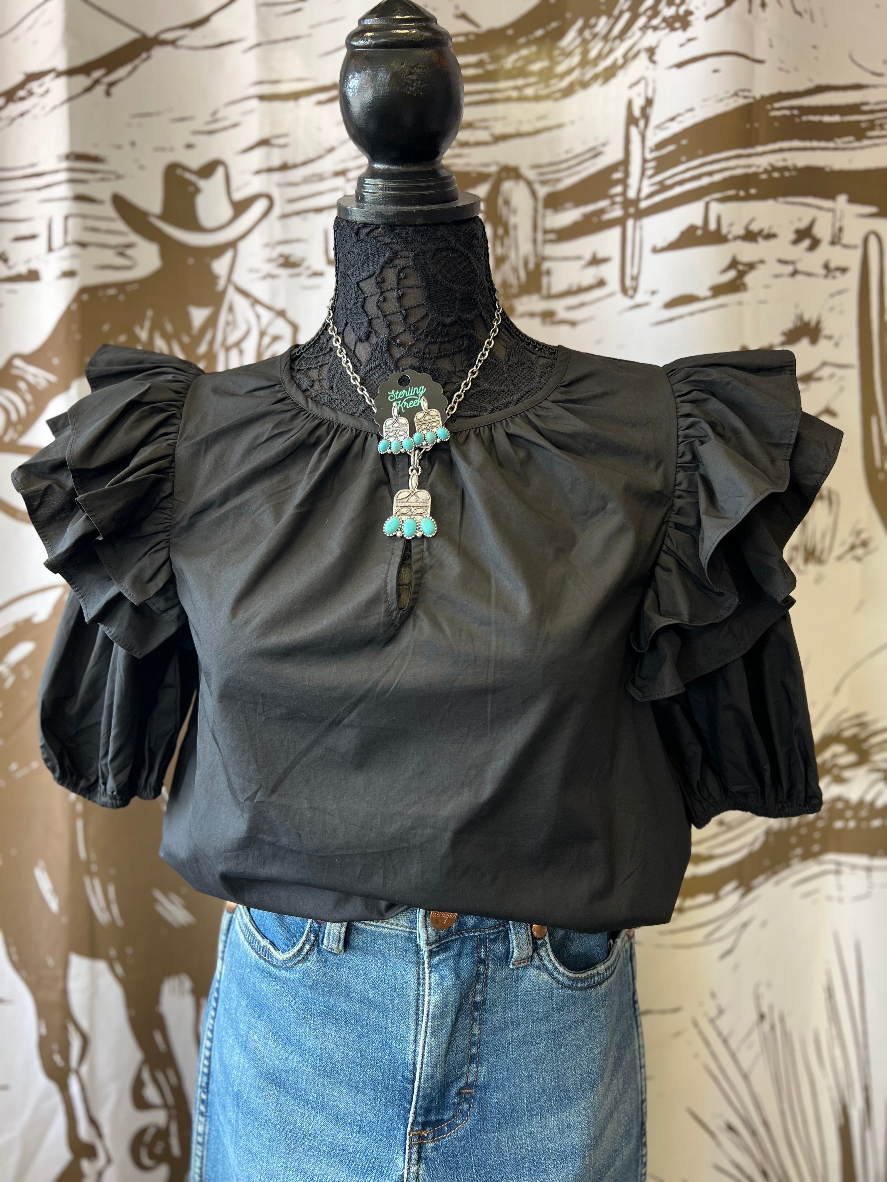 Black Raffle Sleeve – Howdy Vaquera Western Boutique